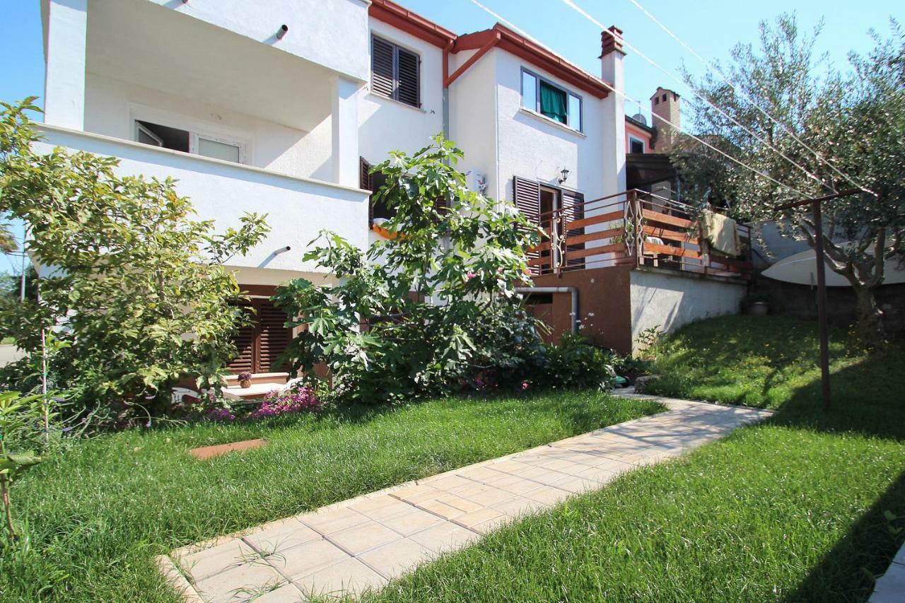 Apartment Apartman Vlado Novigrad (Istria)